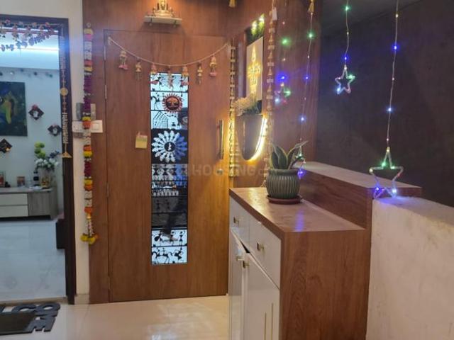 1 BHK Apartment in Kasarvadavali for rent Thane. The reference number is 20334200