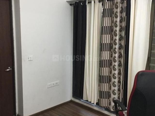 1 BHK Apartment in Kasarvadavali for rent Thane. The reference number is 20338483
