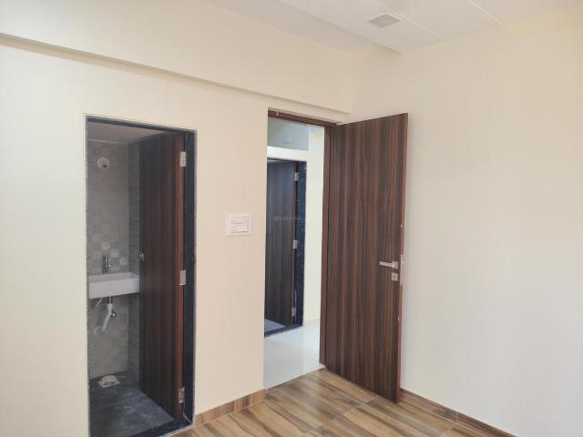 1 BHK Apartment in Kasarvadavali for rent Thane. The reference number is 20433697