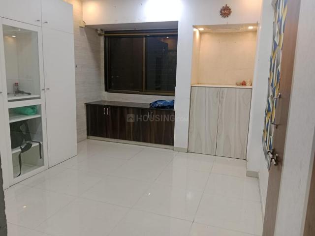 1 BHK Apartment in Kasarvadavali for rent Thane. The reference number is 20437830