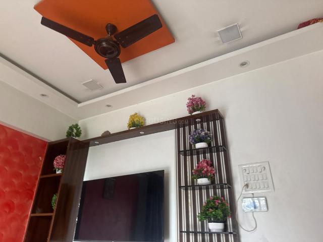 1 BHK Apartment in Kasarvadavali for rent Thane. The reference number is 20573502