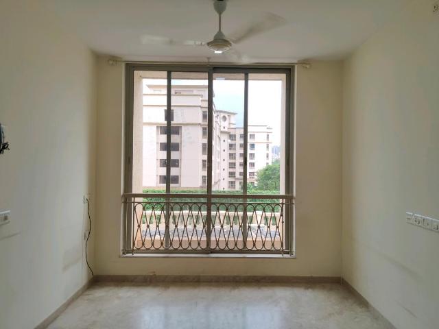 1 BHK Apartment in Kasarvadavali for rent Thane. The reference number is 20574730