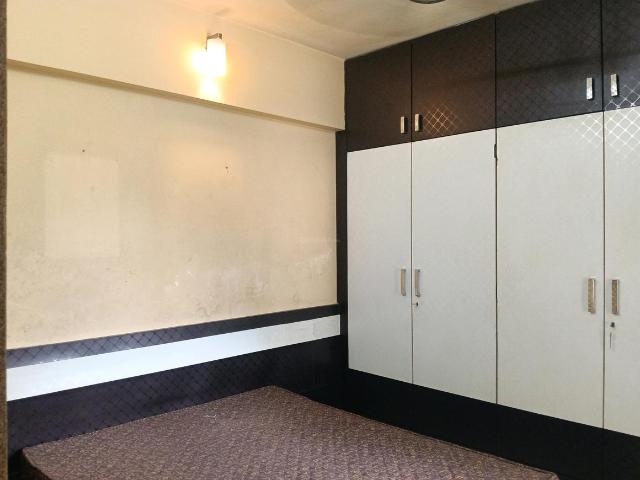 1 BHK Apartment in Kasarvadavali for rent Thane. The reference number is 20533254