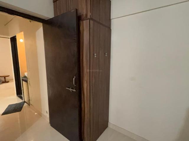 1 BHK Apartment in Kasarvadavali for rent Thane. The reference number is 20673531