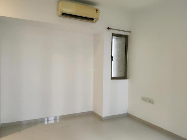 1 BHK Apartment in Kasarvadavali for rent Thane. The reference number is 20675256