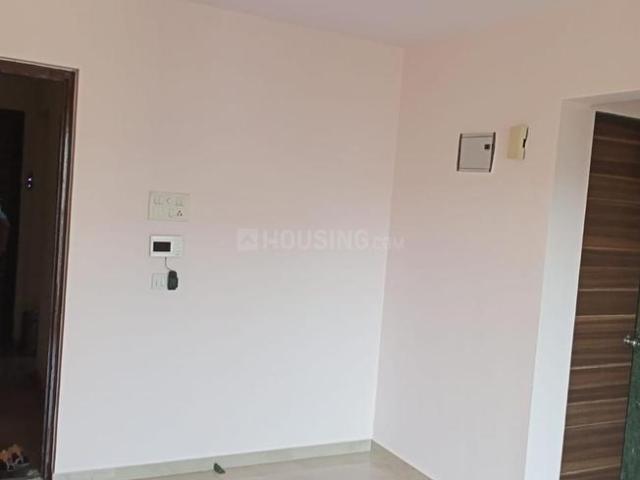 1 BHK Apartment in Kasarvadavali for rent Thane. The reference number is 20688683
