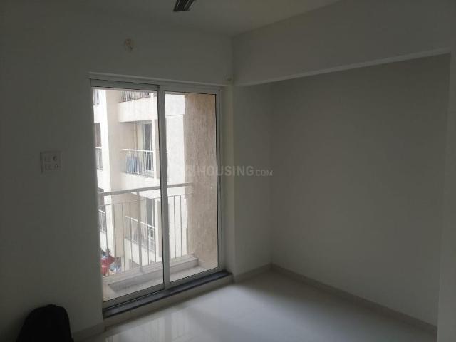 1 BHK Apartment in Kasarvadavali for rent Thane. The reference number is 20746625