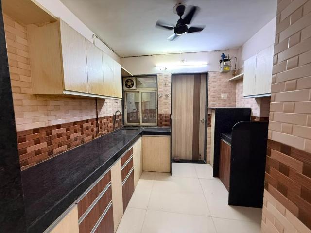 1 BHK Apartment in Kasarvadavali for rent Thane. The reference number is 20760112