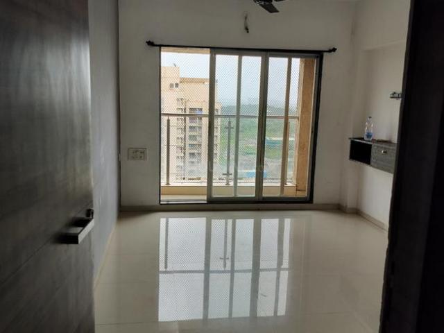 1 BHK Apartment in Kasarvadavali for rent Thane. The reference number is 20842371