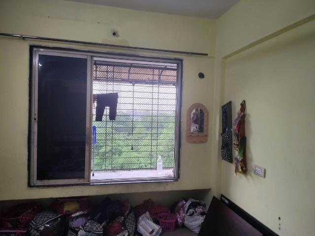 1 BHK Apartment in Kasarvadavali for rent Thane. The reference number is 20839474