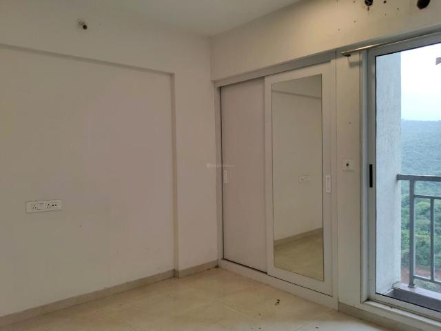 1 BHK Apartment in Kasarvadavali for resale Thane. The reference number is 19570108