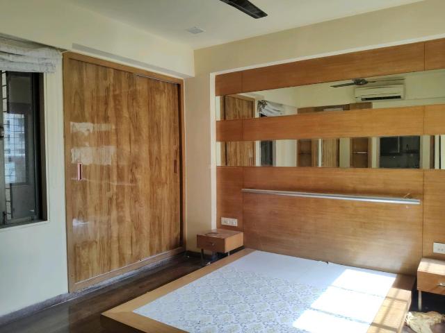 1 BHK Apartment in Kasarvadavali for resale Thane. The reference number is 19959371