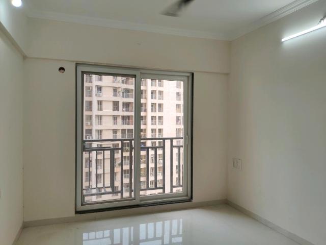 1 BHK Apartment in Kasarvadavali for resale Thane. The reference number is 20659984