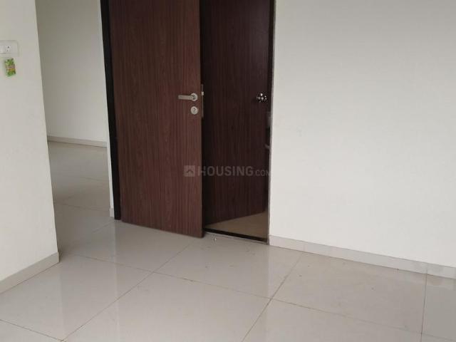 1 BHK Apartment in Kasarvadavali for resale Thane. The reference number is 20800542