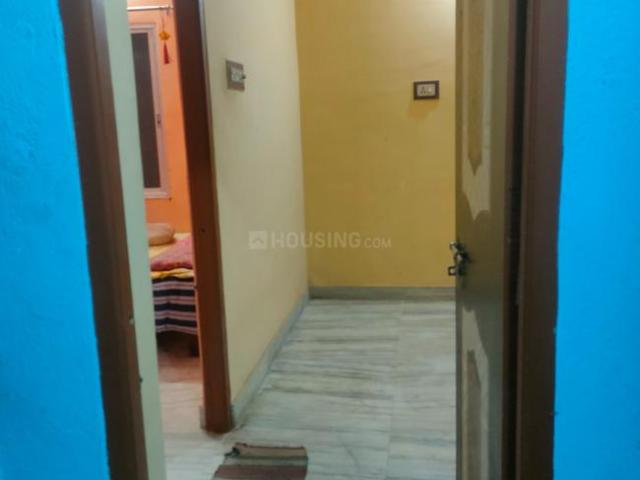 1 BHK Apartment in Keshtopur for rent Kolkata. The reference number is 19635014