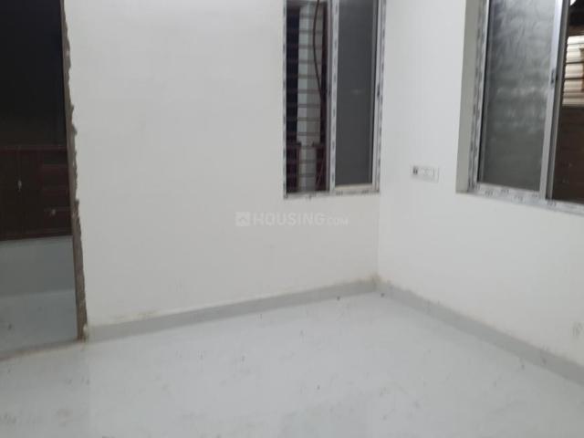 1 BHK Apartment in Keshtopur for rent Kolkata. The reference number is 20671625