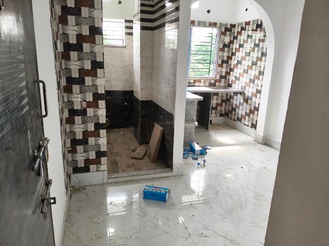 1 BHK Apartment in Keshtopur for rent Kolkata. The reference number is 20970906