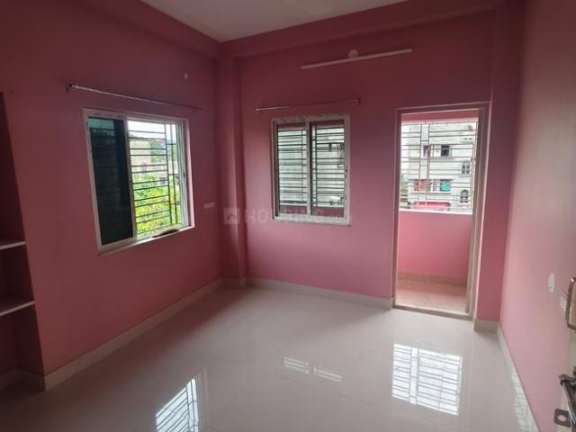 1 BHK Apartment in Keshtopur for rent Kolkata. The reference number is 20117629