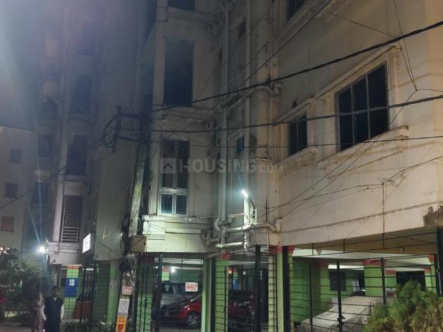 1 BHK Apartment in Keshtopur for resale Kolkata. The reference number is 19207855