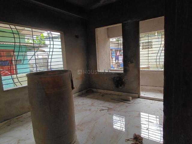 1 BHK Apartment in Keshtopur for resale Kolkata. The reference number is 20543055
