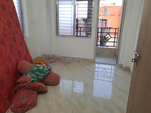 1 BHK Apartment in Keshtopur for resale Kolkata. The reference number is 20943949