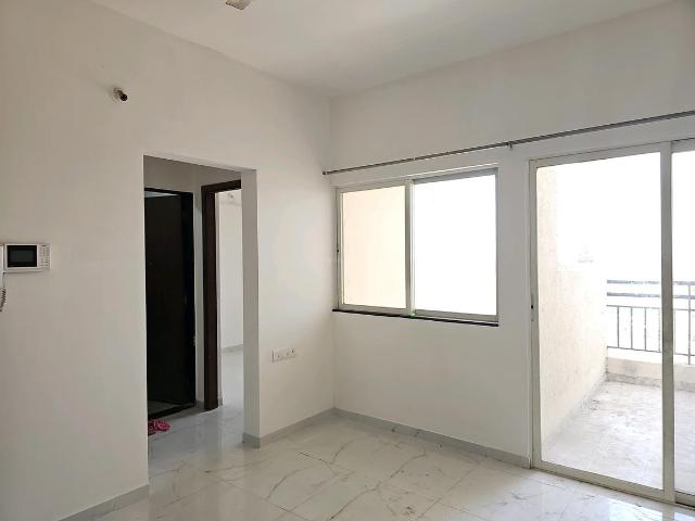 1 BHK Apartment in Kesnand for resale Pune. The reference number is 20115966