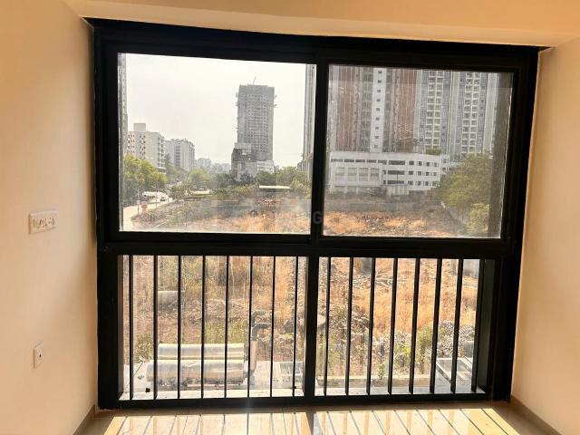 1 BHK Apartment in Kharadi for resale Pune. The reference number is 19501670