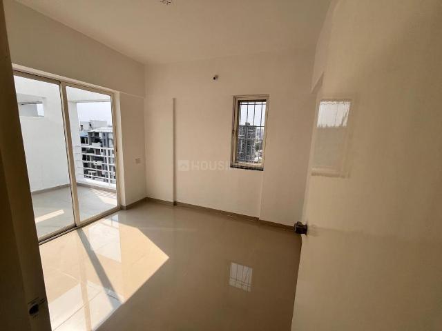 1 BHK Apartment in Kharadi for resale Pune. The reference number is 20360724