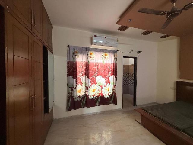 1 BHK Apartment in Kharar for rent Mohali. The reference number is 20619958