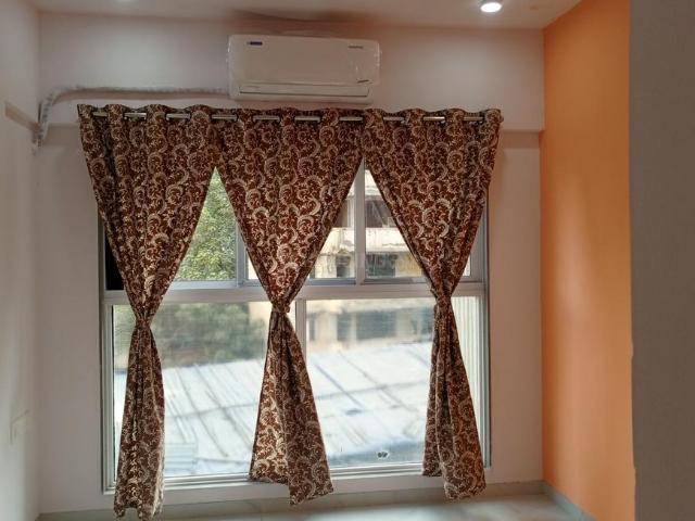 1 BHK Apartment in Kurla East for rent Mumbai. The reference number is 19749780