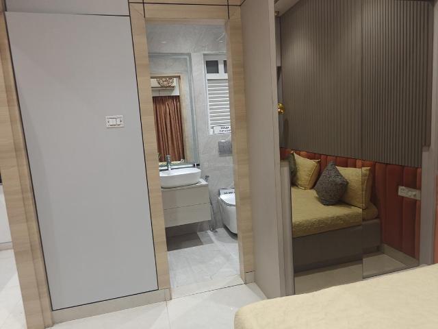 1 BHK Apartment in Kurla East for resale Mumbai. The reference number is 15225859