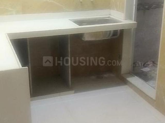1 BHK Apartment in Kurla East for resale Mumbai. The reference number is 16497436