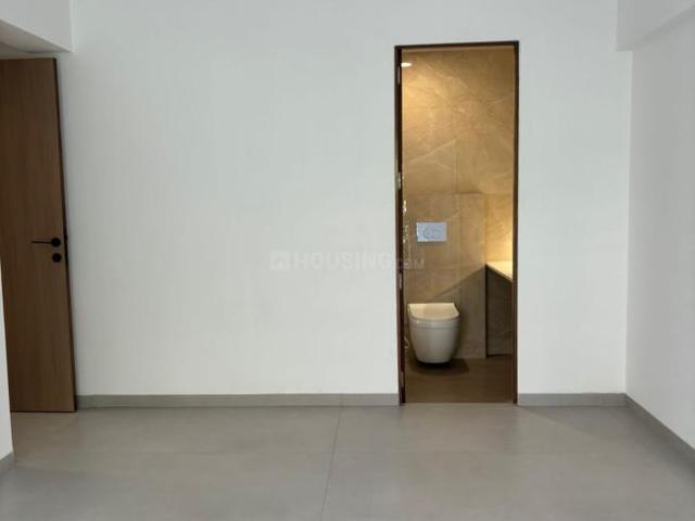 1 BHK Apartment in Kurla East for resale Mumbai. The reference number is 16428412