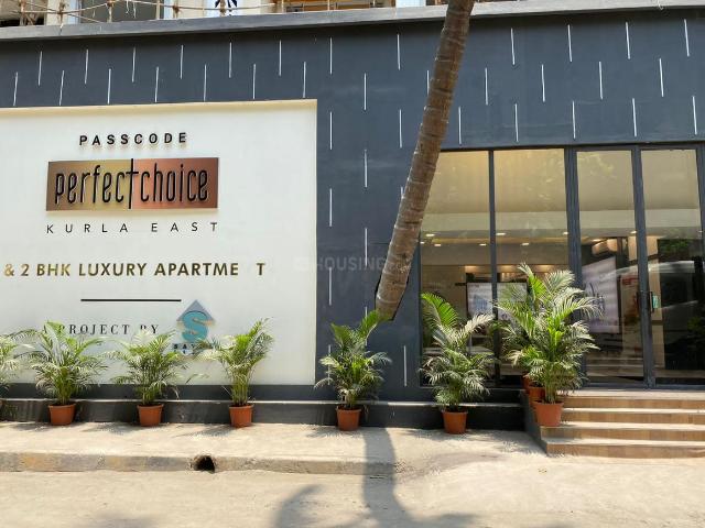 1 BHK Apartment in Kurla East for resale Mumbai. The reference number is 19763998