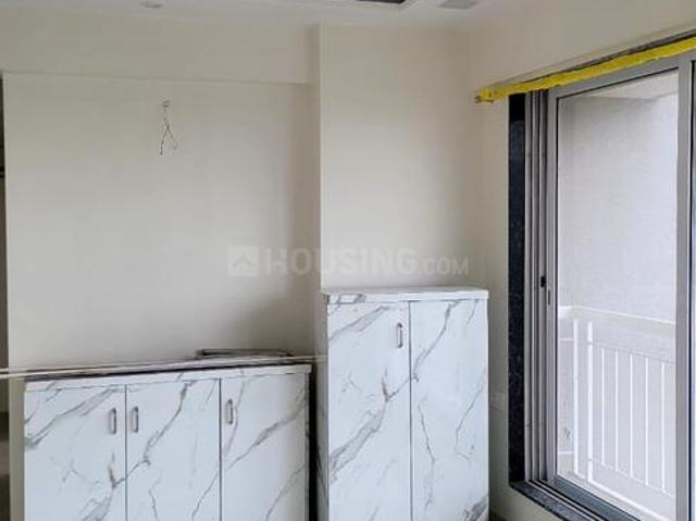 1 BHK Apartment in Kurla East for resale Mumbai. The reference number is 20026887