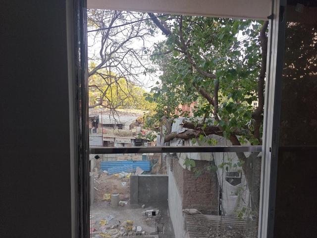 1 BHK Apartment in Kurla West for resale Mumbai. The reference number is 19284871