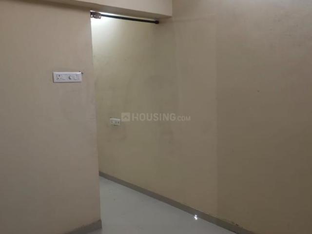 1 BHK Apartment in Kurla West for resale Mumbai. The reference number is 20465725