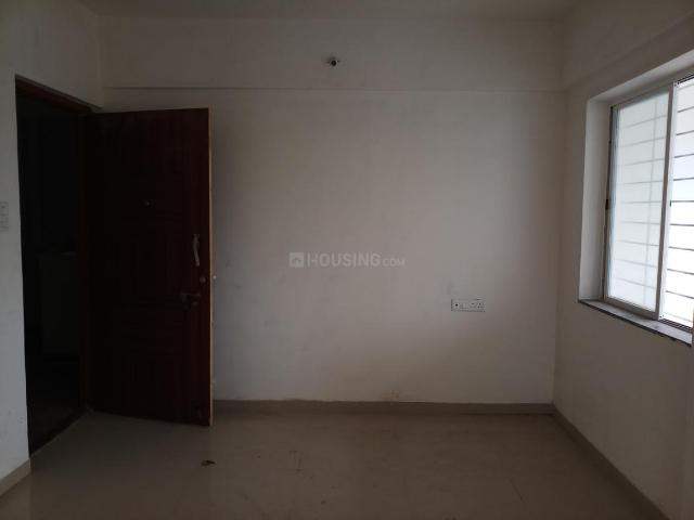 1 BHK Apartment in Hadapsar for resale Pune. The reference number is 20668386