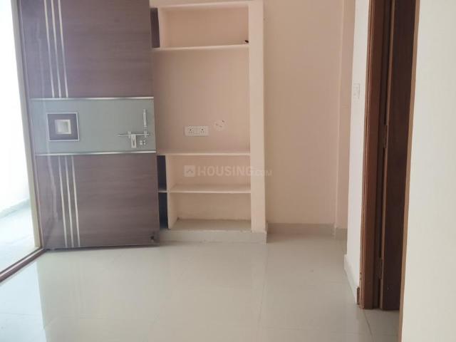 1 BHK Apartment in Hafeezpet for rent Hyderabad. The reference number is 18209958