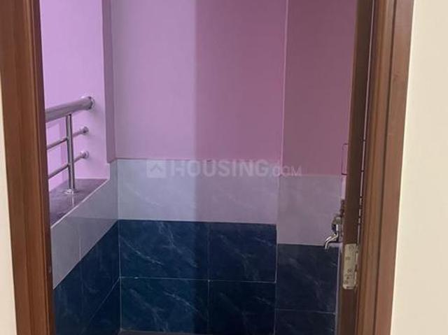 1 BHK Apartment in Hafeezpet for rent Hyderabad. The reference number is 20377240