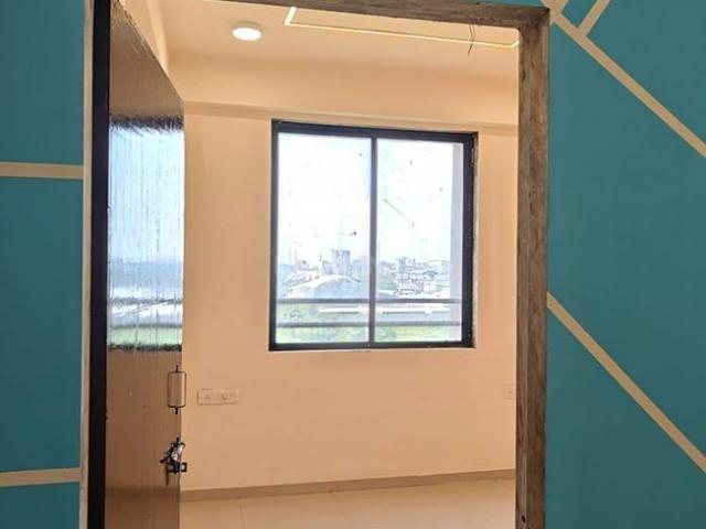 1 BHK Apartment in Hanspura for resale Ahmedabad. The reference number is 18079040