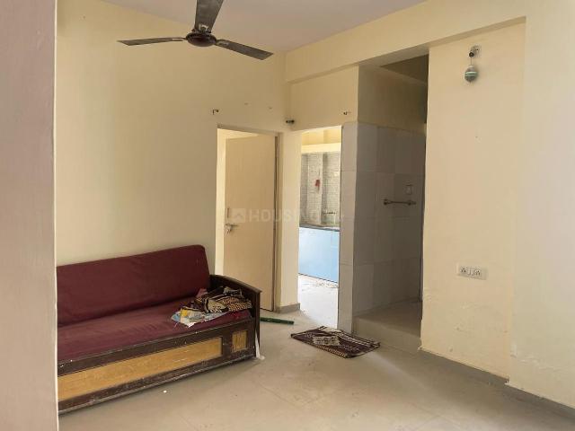 1 BHK Apartment in Hanspura for resale Ahmedabad. The reference number is 20707242