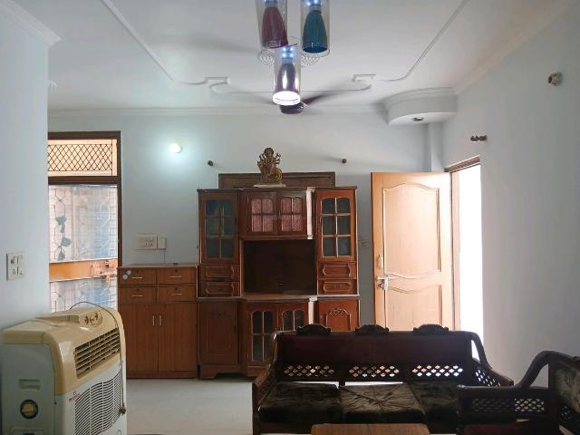 1 BHK Apartment in Hari Nagar for rent New Delhi. The reference number is 16442330