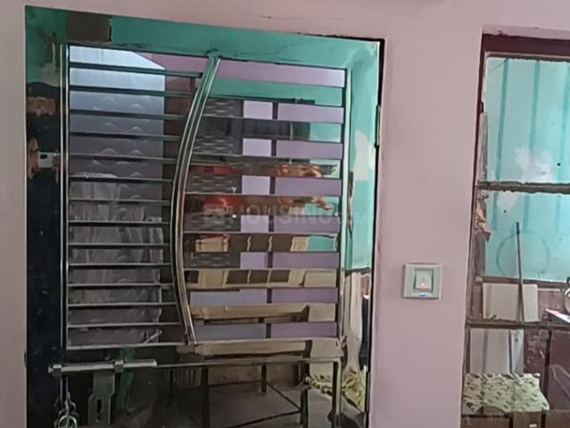1 BHK Apartment in Indirapuram for resale Ghaziabad. The reference number is 17934421