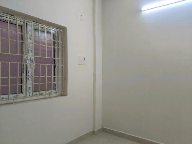 1 BHK Apartment in Iyyappanthangal for resale Chennai. The reference number is 15598002
