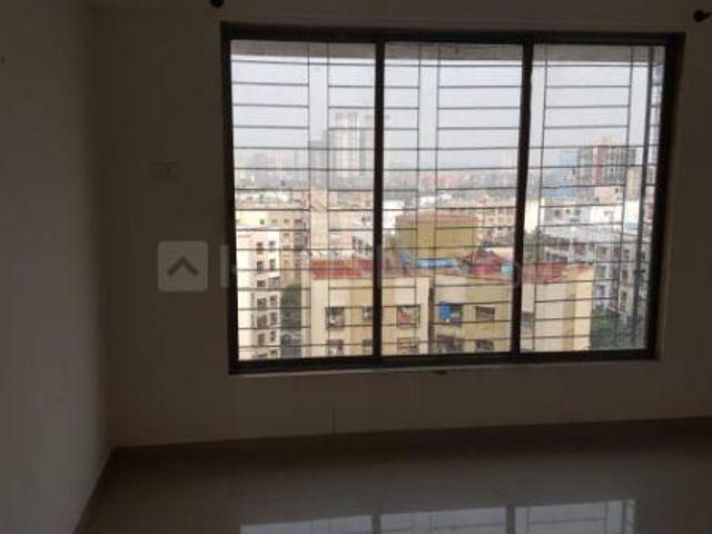 1 BHK Apartment in Jogeshwari West for resale Mumbai. The reference number is 5482898