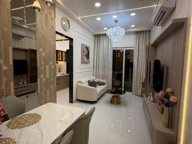 1 BHK Apartment in Jogeshwari East for resale Mumbai. The reference number is 20308987