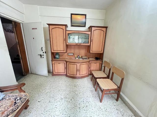 1 BHK Apartment in Jogeshwari East for resale Mumbai. The reference number is 20658429
