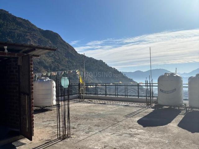 1 BHK Apartment in Jatoli for rent Solan. The reference number is 20828037