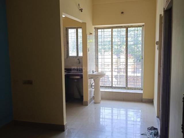 1 BHK Apartment in Jadavpur for rent Kolkata. The reference number is 20245552